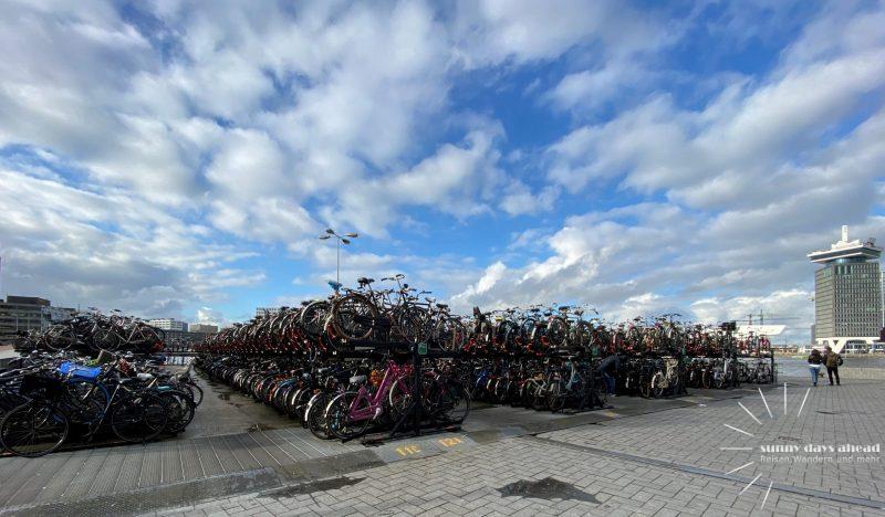 Fahrradparkplatz in Amsterdam