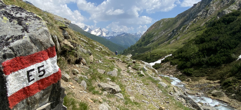 Alpenüberquerung auf dem E5: Zu Fuß von Oberstdorf nach Meran