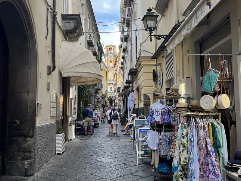 Bella-Italia_Sorrent (32) Gasse in Sorrento