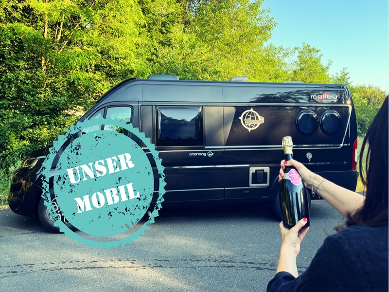 Unser Mobil, Schampus-Taufe